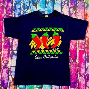 Vintage San Antonio “TOO HOT” peppers 🌶 tee size Large single stitched